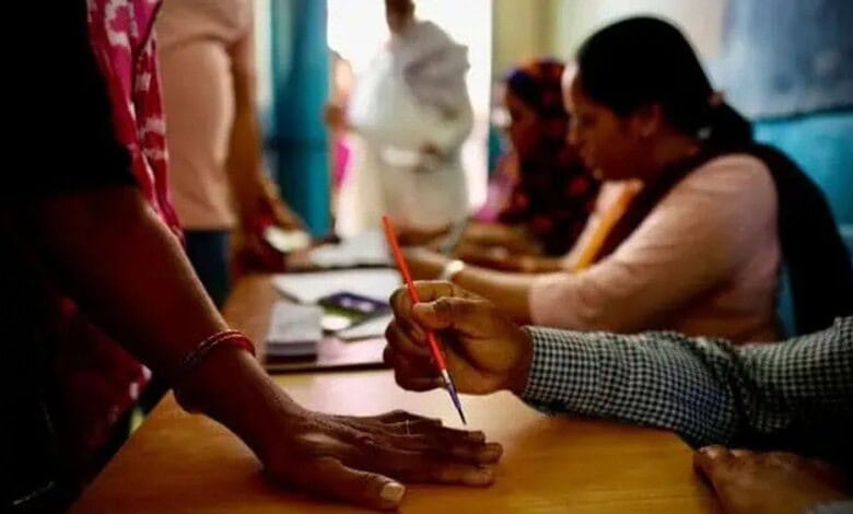People at a polling station in Maharashtra