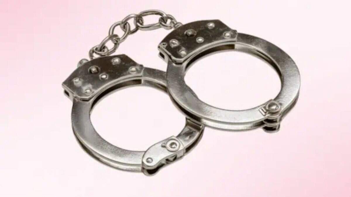 An image of hand cuffs used for representational purposes