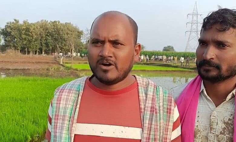 Man addresses the media after brother in law and nephew drown in Mahabubabad