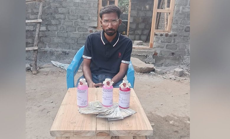 Telangana ACB catches govt officer red-handed for demanding Rs 10K bribe