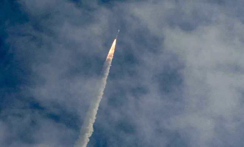 ISRO launches PSLV-C62