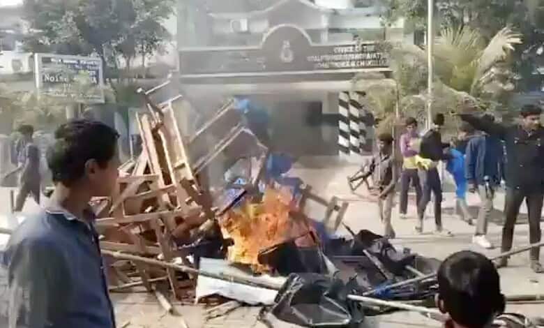 BDO office vandalised in Uttar Dinajpur during SIR protest