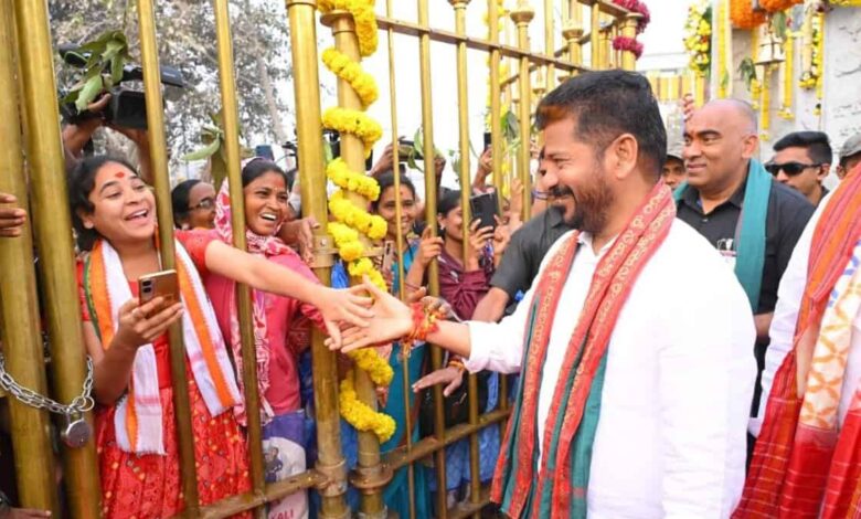 Image of Telangana CM at Medaram