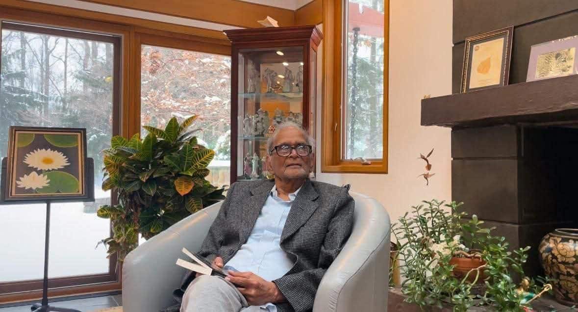 Image of Dasu Krishnamoorthy from Osmania University's first Journalism Department batch