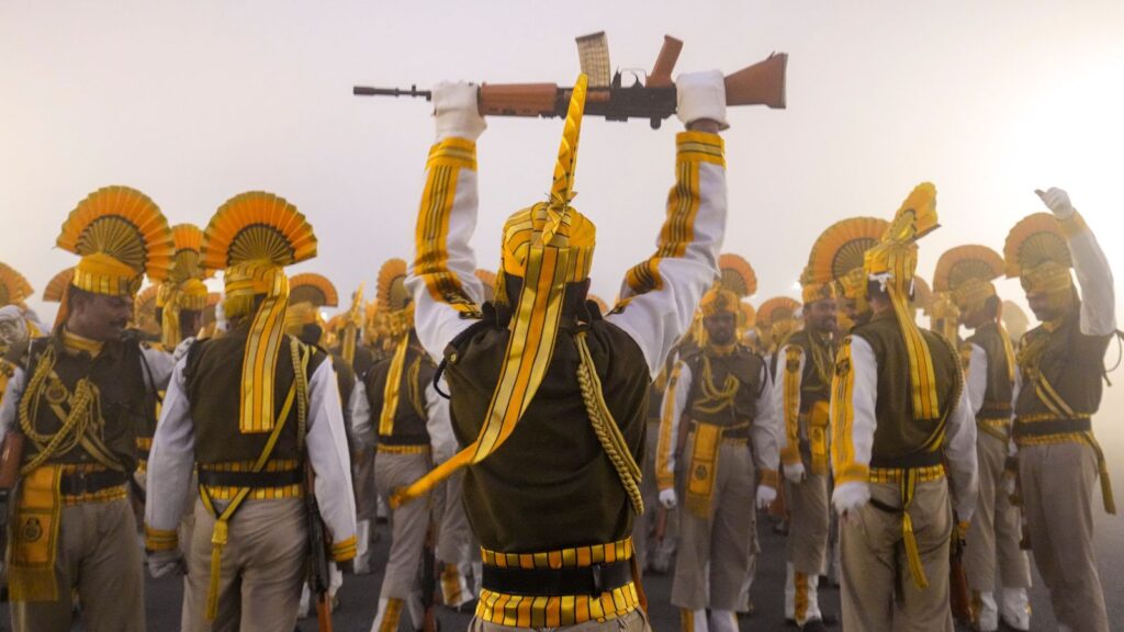 New Delhi: Indian naval band performs during rehearsals amid dense fog on a cold winter morning ahead of the Republic Day Parade, in New Delhi, Friday, Jan. 16, 2026. (PTI Photo/Kamal Kishore)