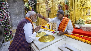 Prime Minister Narendra Modi offers prayers at the Somnath Temple