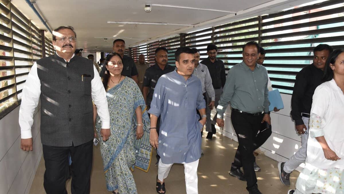 Gujarat Deputy Chief Minister Harsh Sanghvi visits Civil Hospital to inquire about the patients' well-being.