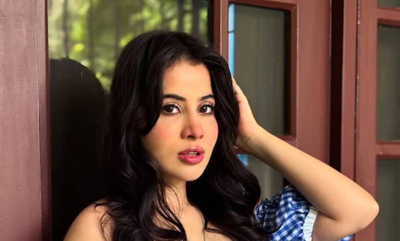 Uorfi Javed