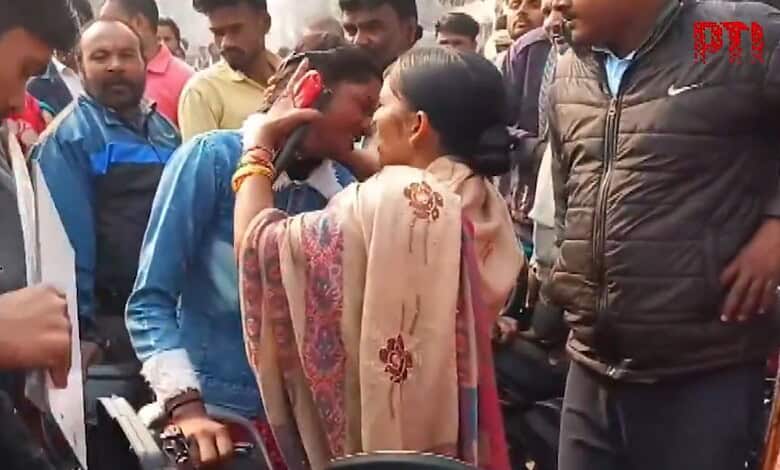 Students denied entry for arriving late at Bihar CBSE exam centre.