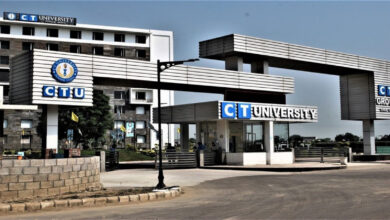 CT University