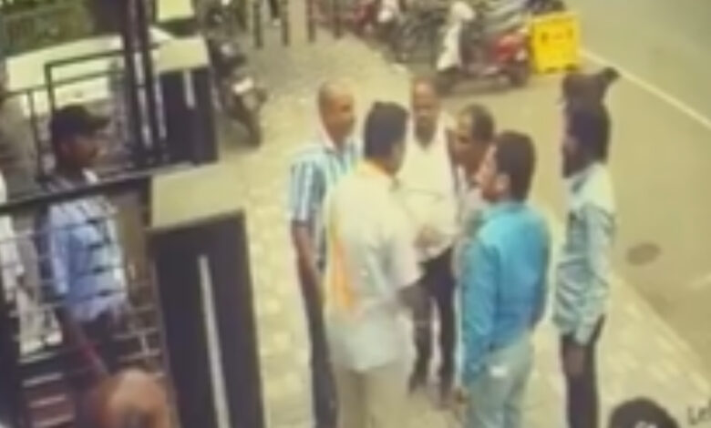 Maharashtra Congress spokesperson Hanumant Pawar assaulted by Hindutva goons