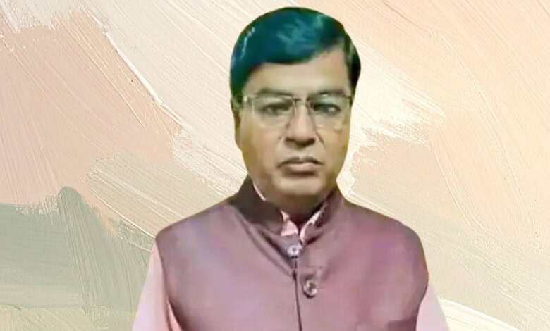 Hindu man attacked in Bangladesh, highlighting religious violence.