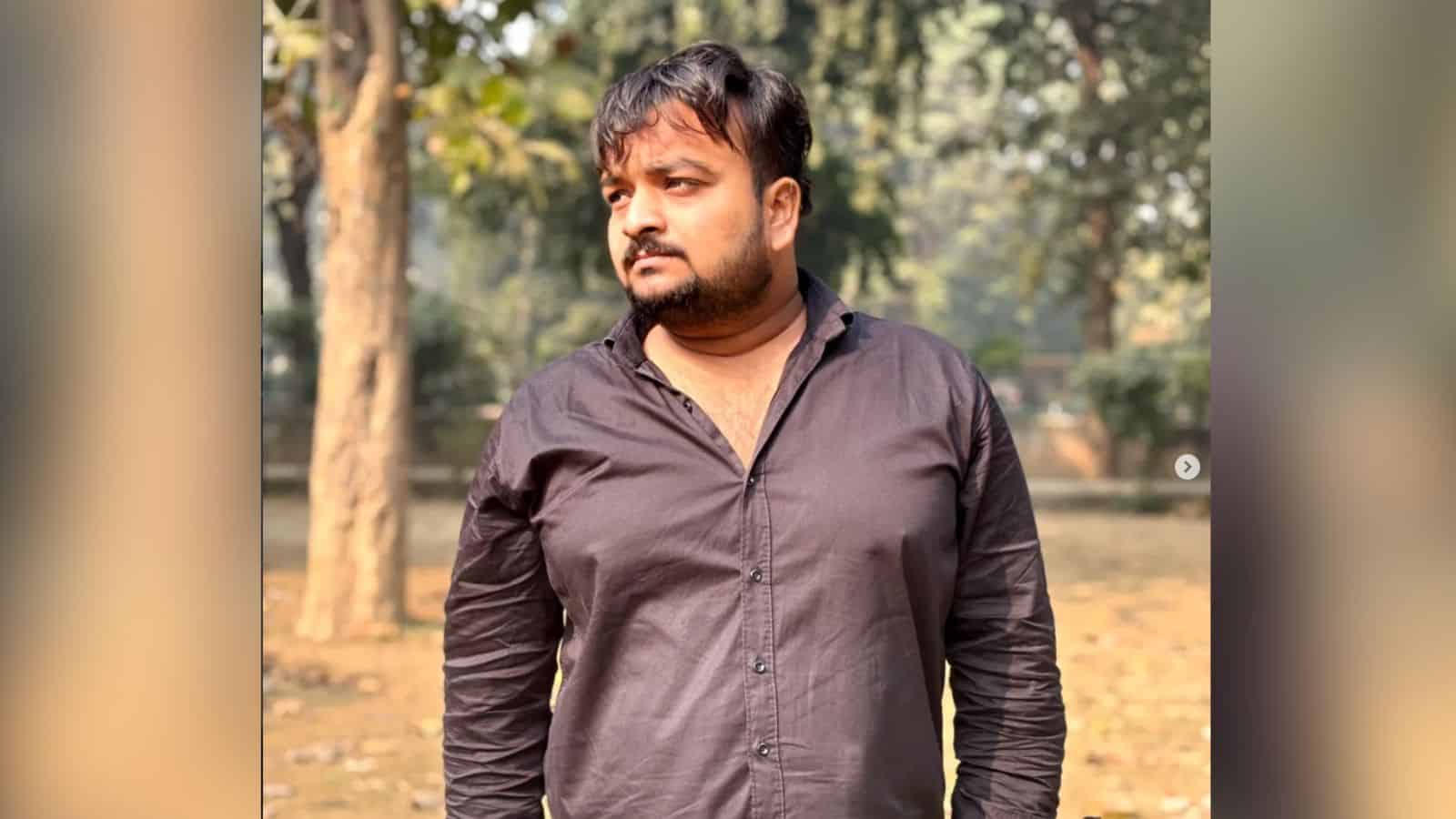 Man from Hindu Raksha Dal involved in damaging an old mazar in UP's Ghaziabad.