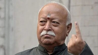RSS leader Bhagwat speaking, emphasizing Hindu unity over political power.
