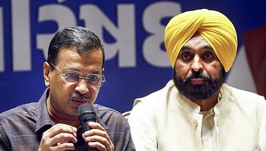 Indian farmers protest trade deal with US, highlighting concerns over agriculture sector compromises.