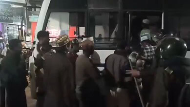 Crowd clashes over loudspeaker during Taraweeh and Aarti, causing a communal altercation.