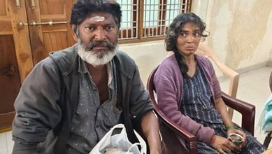 The image shows Jalandhar Reddy and Sireesha, the couple who became alms-seekers at the Vemulawada temple after losing livelihood and health after the Covid-19 pandemic.