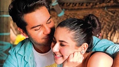 Asim Azhar and Hania Aamir