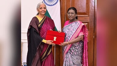 Finance Minister Nirmala Sitharaman with President Droupadi Murmu