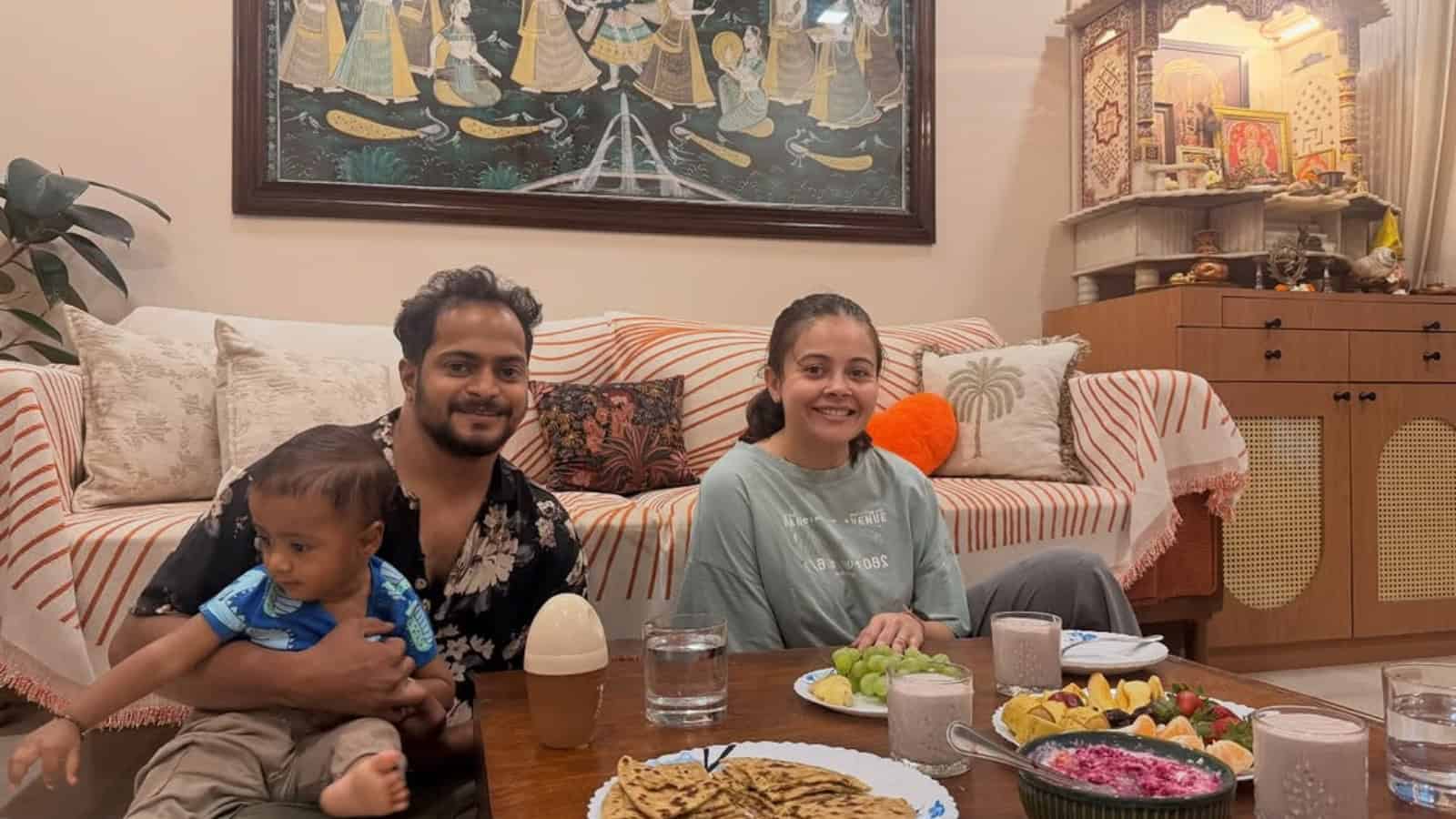 Devoleena with her family