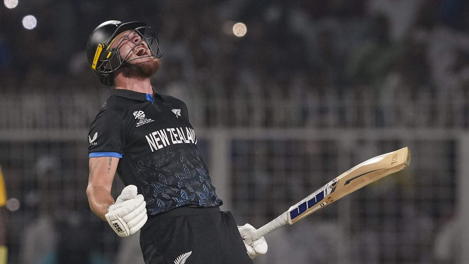 Kolkata's 'Knight Rider' Allen blows away South Africa, takes NZ into final