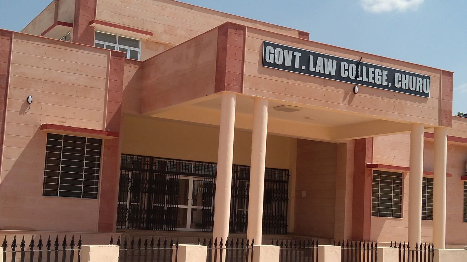 Churu Government law college
