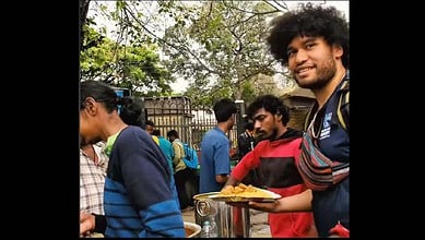 Musician reacts to free Biryani in India