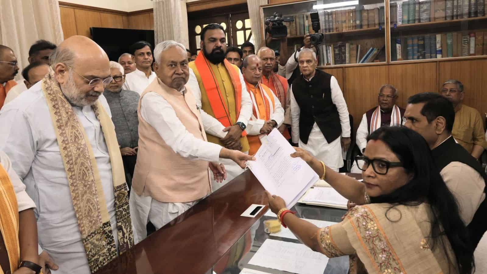 Nitish Kumar, Bihar's longest-serving CM, with party members during a formal event.
