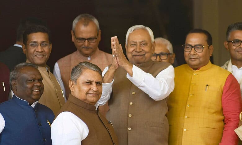 JD (U) President Nitish Kumar after rliqushing Bihar CM Post