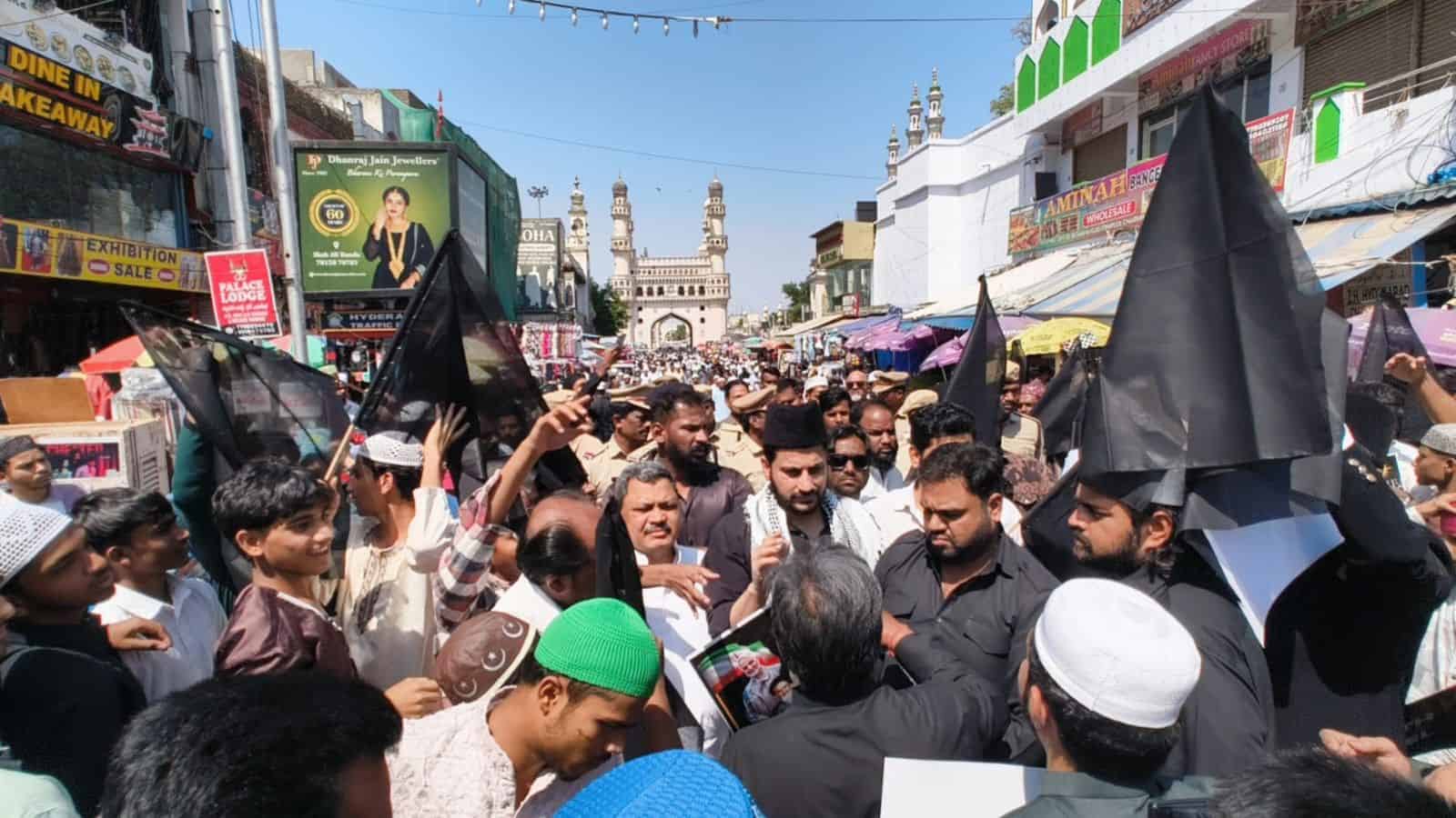 Crowd protesting at Charminar in Hyderabad over the assassination of Ali Khamenei.