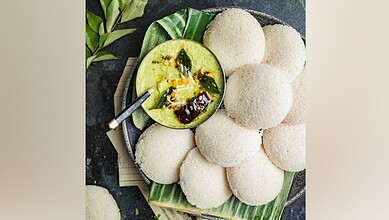 Traditional Kerala idlis served with chutney, postponed event due to Ramzan celebrations.