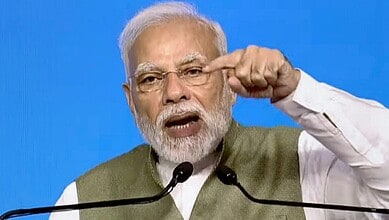 PM Modi Addresses a meeting