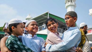 Children celebrate Eid in Kerala