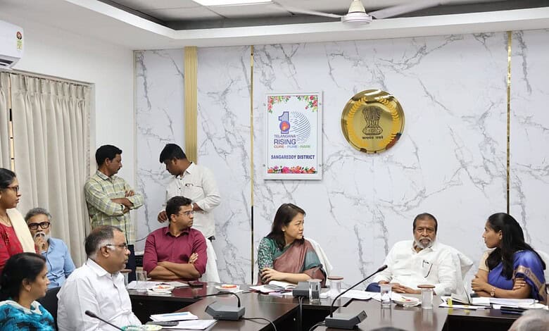 Officials discuss Telangana's digital health initiative and citizen medical records.