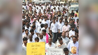 KTR addresses a crowd criticizing Revanth Reddy's approach during Musi evictions protest.
