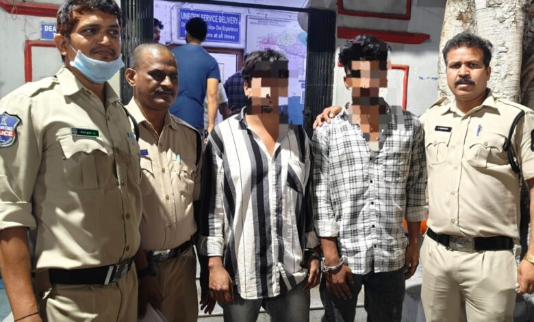 Two held for vandalizing mobile shop in Hyderabad's Chaderghat