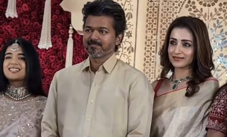 Thalapathy Vijay and Trisha at wedding reception