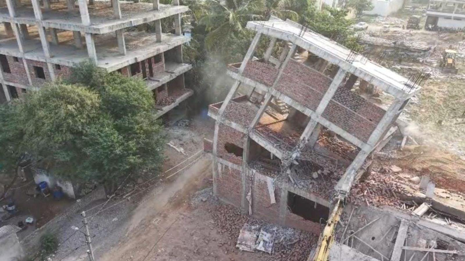 Hyderabad: HYDRAA clears playground encroachments in Shastrapuram Colony