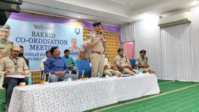 Hyderabad police meting on peacful Bakrid