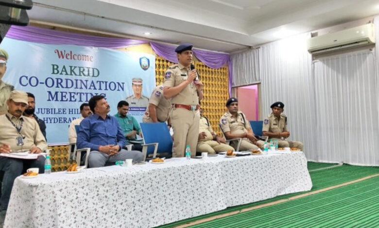 Hyderabad police meting on peacful Bakrid