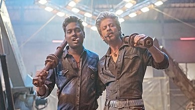 SRK and a South Indian actor pose with weapons on set of Jawan 2.