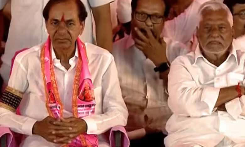 Former Congress minister T Jeevan Reddy joins BRS in presence of former chief minister K Chandrasekhar Rao in Jagtial on Monday, April 20, 2026.
