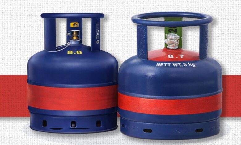 Centre asks states, union territories to enhance the supply of 5 kg LPG cylinders to migrant workers living in their states.