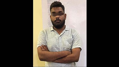 Rowdy sheeter Showreddy