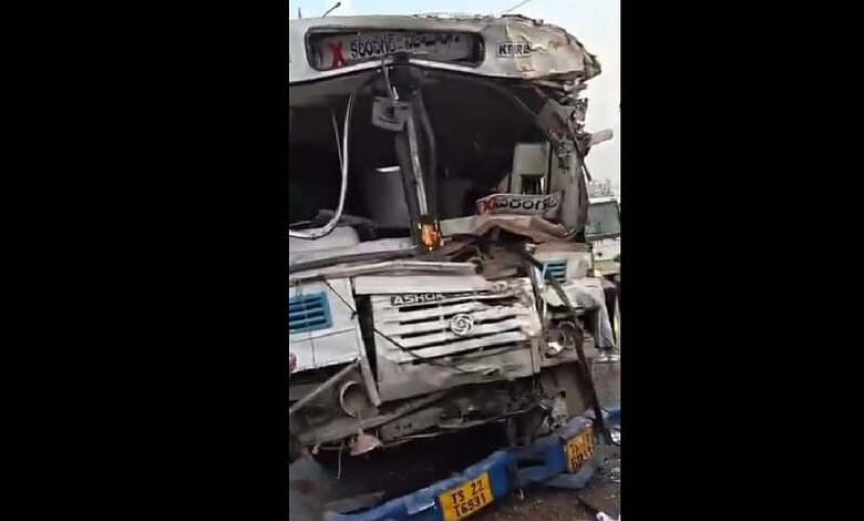A wrecked bus after an accident in Karimnagar