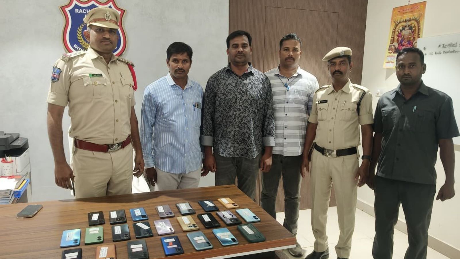 Pahadishareef police recover mobile phones