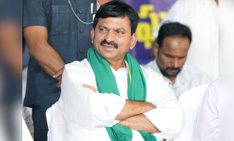 Kerala Polls: Ponguleti vows Telangana-style welfare if Congress wins