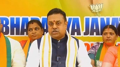 BJP MP criticises Nehru family, likening them to the corrupt Dhananand dynasty.