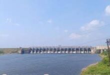 Telangana Human rights Commission orders release of 0.3 TMC from Singur Project to irrigate 20,000 acres of paddy crop under Ghanpur anicut in Medak district.