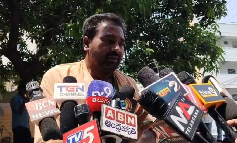Telangana: Congress leader under house arrest for accusing MLA of corruption